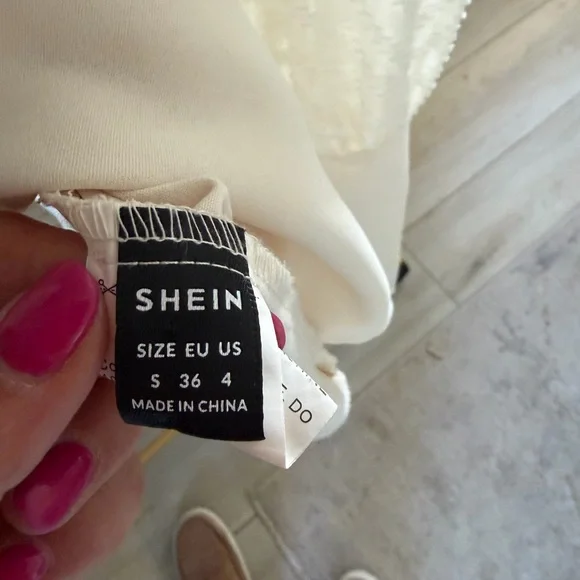 SHEIN Ivory Long Sleeve Blouse with Textured Chevron Sleeves - Picture 5 of 5